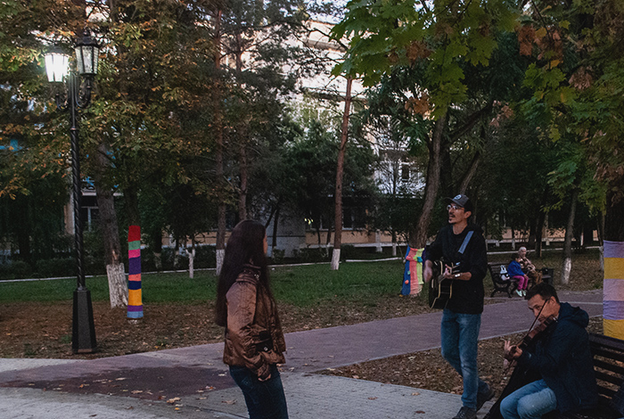 Шестая Палата. Уличные песнопения. 12 октября 2019, Невинномысск.